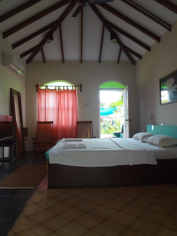Aquatica Resorts & Spa Morjim Bilik gambar