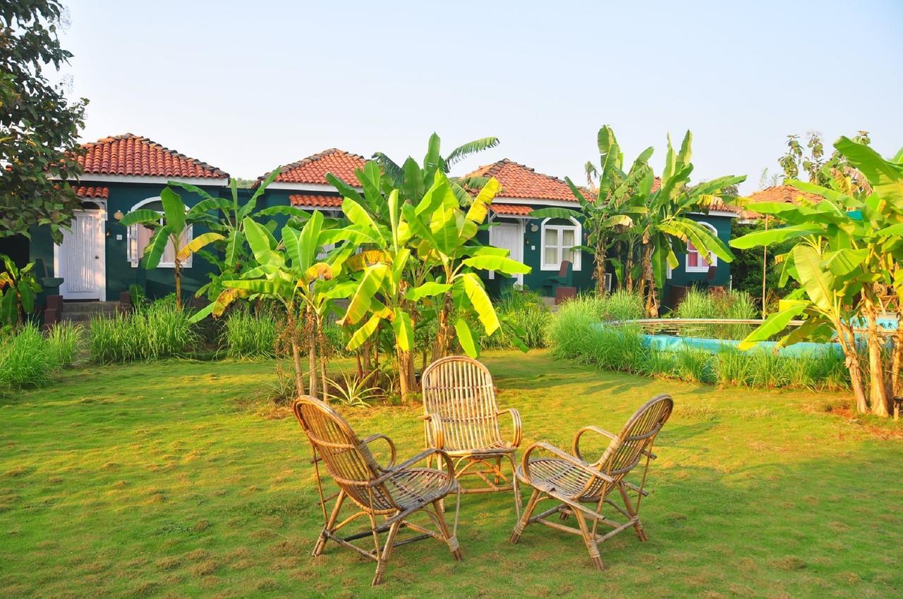 Aquatica Resorts & Spa Morjim Luaran gambar