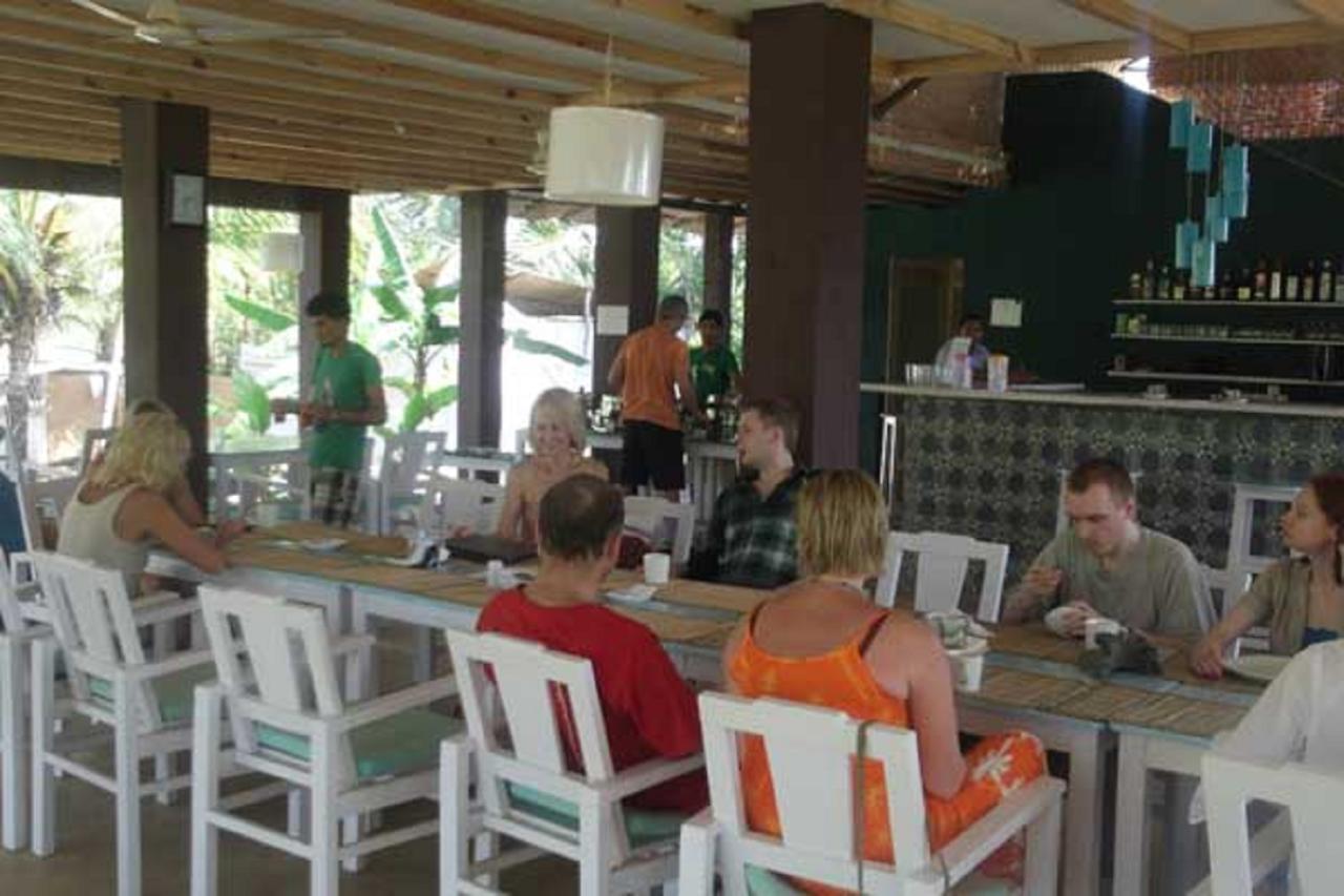 Aquatica Resorts & Spa Morjim Luaran gambar