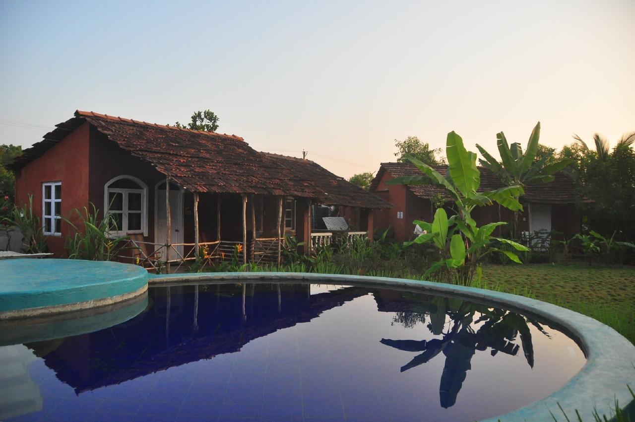 Aquatica Resorts & Spa Morjim Luaran gambar